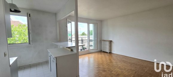 2 Schlafzimmer Wohnung in Poissy, France, Nr. 284712 2