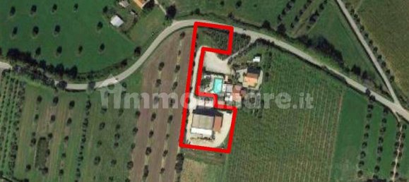 Склад 544м² в Коррополи, Италия № 345148 8