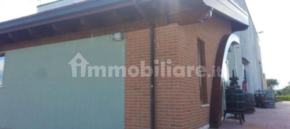 Склад 544м² в Коррополи, Италия № 345148 4