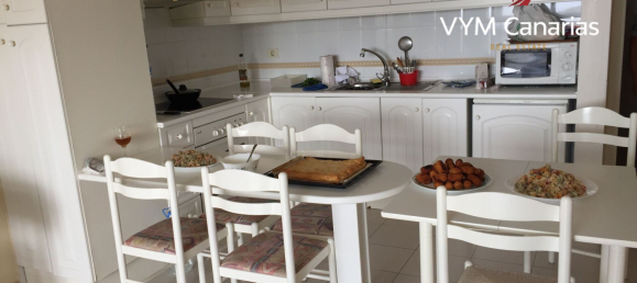 1 bedroom Apartment in Callao Salvaje, Spain No. 14925 3