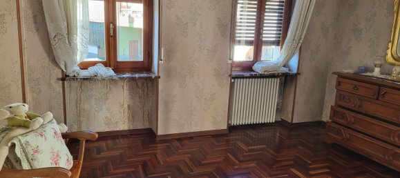 Дом с 7 комнатами в Биелла, Италия № 256363 14