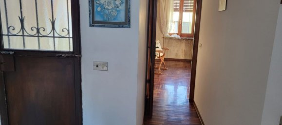 Дом с 7 комнатами в Биелла, Италия № 256363 13