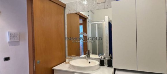 Квартира с 2 спальнями в Аббиатеграссо, Италия № 99567 13