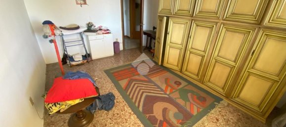 Casa de 11 habitaciónes en Cesano Maderno, Italy No. 139276 20