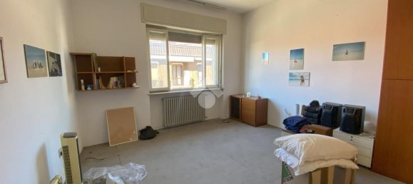 Casa de 11 habitaciónes en Cesano Maderno, Italy No. 139276 9