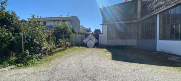 Casa de 11 habitaciónes en Cesano Maderno, Italy No. 139276 32