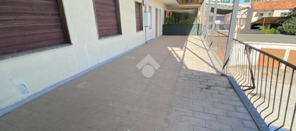 Casa de 11 habitaciónes en Cesano Maderno, Italy No. 139276 11