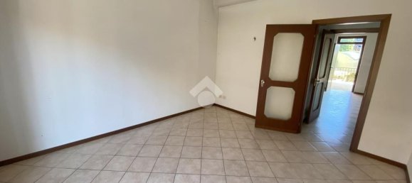 Casa de 11 habitaciónes en Cesano Maderno, Italy No. 139276 5