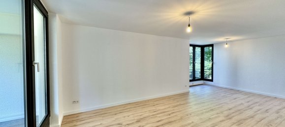 3 bedrooms Apartment in Dusseldorf, Germany No. 322812 7