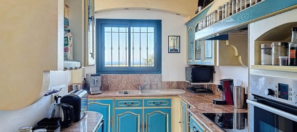 3 bedrooms Villa in Porto-Vecchio, France No. 226783 12