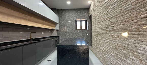 4 Schlafzimmer Haus in Porto, Portugal, Nr. 38606 16