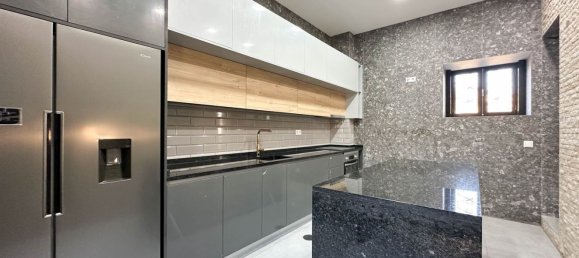 4 Schlafzimmer Haus in Porto, Portugal, Nr. 38606 17