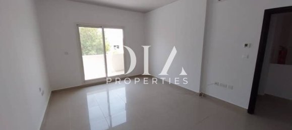 4 bedrooms Villa in Al Reef, UAE No. 20571 9