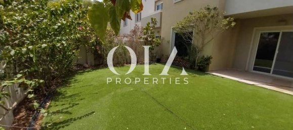 4 bedrooms Villa in Al Reef, UAE No. 20571 2