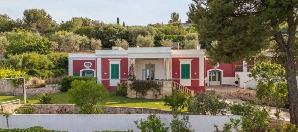 Villa de 6 dormitorios en Monopoli, Italy No. 59740 3