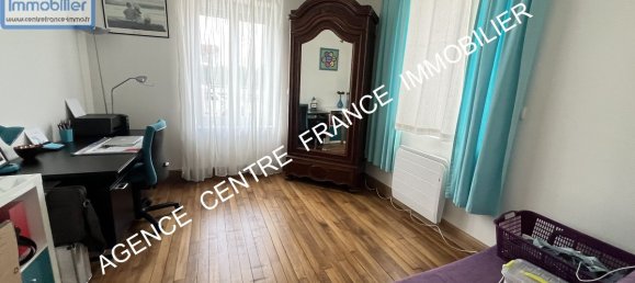 3 Schlafzimmer Stadthaus in Bourges, France, Nr. 261938 7