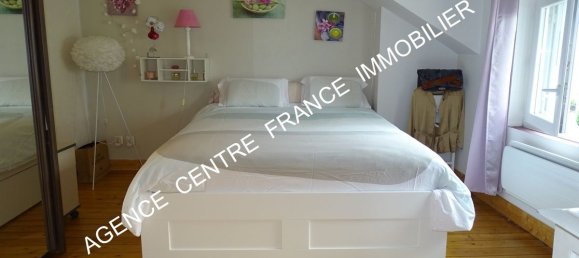 3 Schlafzimmer Stadthaus in Bourges, France, Nr. 261938 8