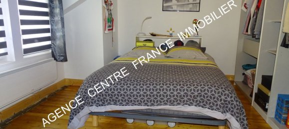 3 Schlafzimmer Stadthaus in Bourges, France, Nr. 261938 21
