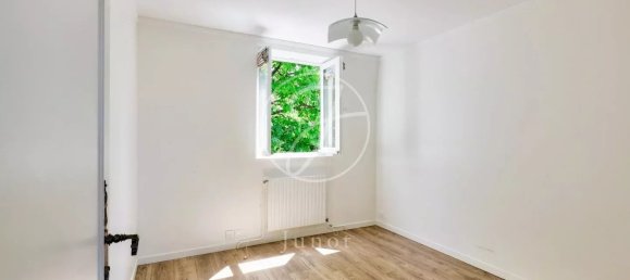 5 bedrooms Villa in Marnes-la-Coquette, France No. 347953 16