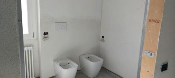 Apartamento de 3 habitaciónes en Stradella, Italy No. 164392 6