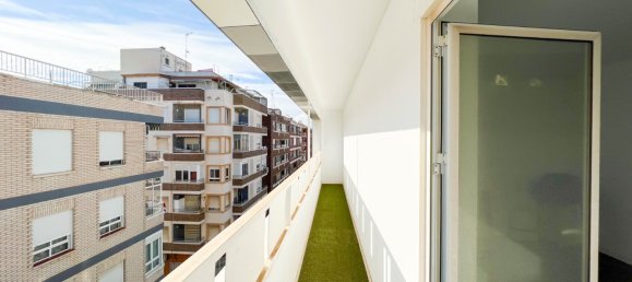 4 bedrooms Apartment in Torrevieja, Spain No. 4534 24