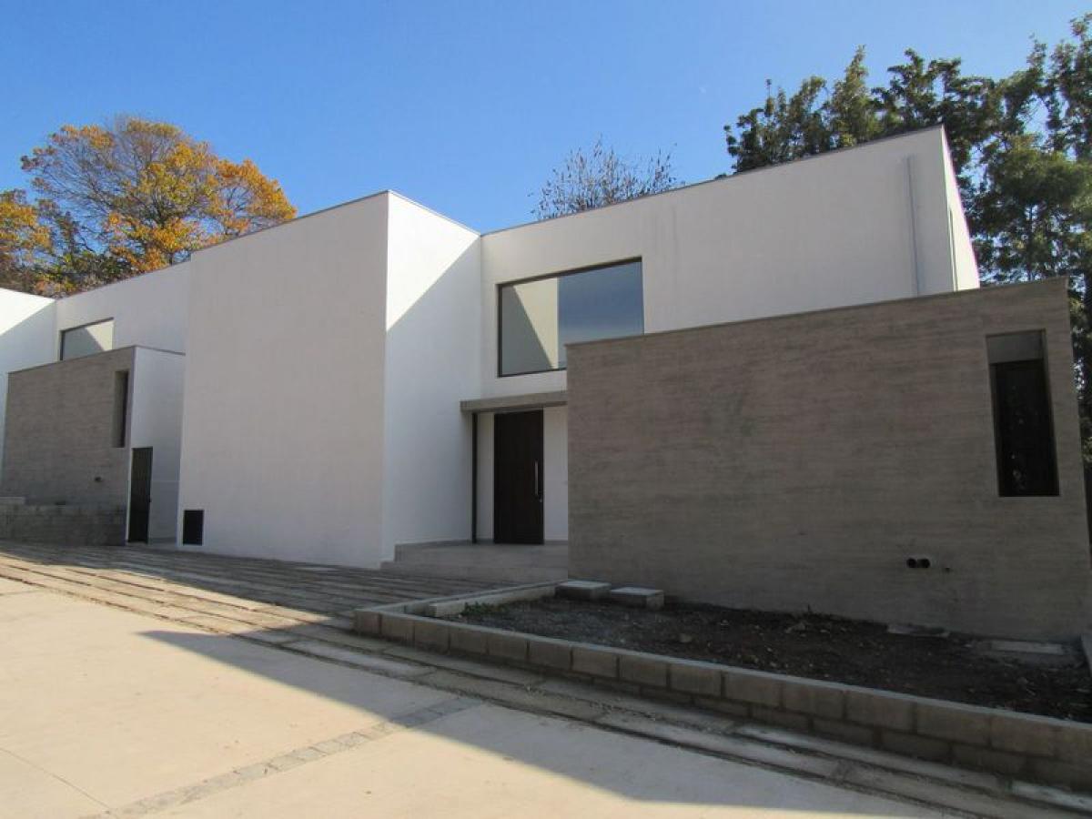 4 bedrooms House in Santiago, Chile No. 3264