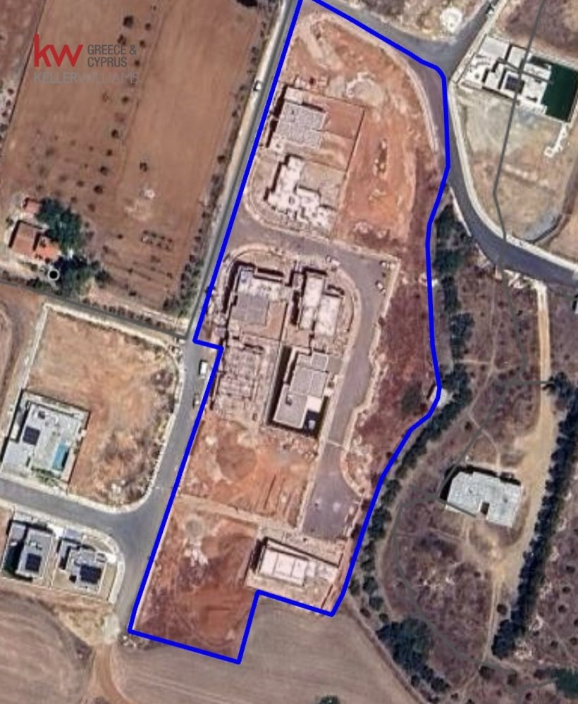 450 m² terreno en venta en Pano Deftera, Nicosia, Cyprus № 181160