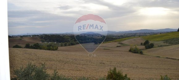 10-salle Maison à Perugia, Italy No. 174218 17