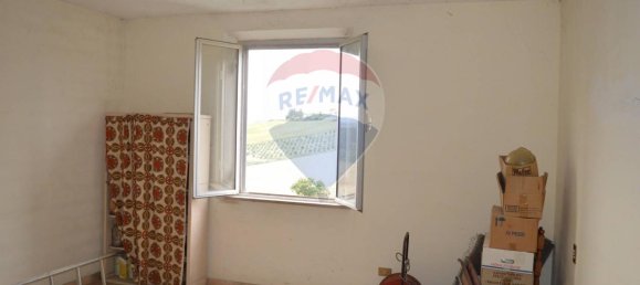 10-salle Maison à Perugia, Italy No. 174218 16