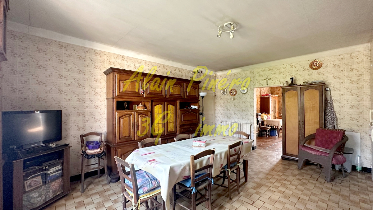 5 Schlafzimmer Wohnung in Aguessac, France, Nr. 205635