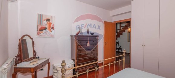 Дом с 6 комнатами в Кальтаджироне, Италия № 305596 27