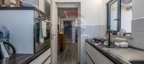 Дом с 6 комнатами в Кальтаджироне, Италия № 305596 8