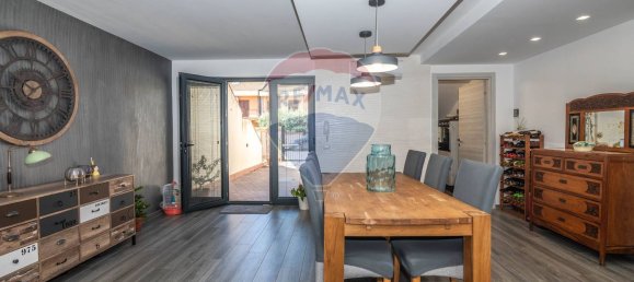 Дом с 6 комнатами в Кальтаджироне, Италия № 305596 3