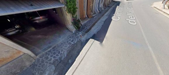 3 rooms Apartment in Simbario, Italy No. 271957 2