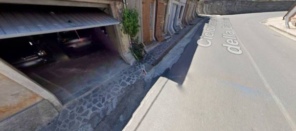 3 rooms Apartment in Simbario, Italy No. 271957 3