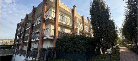 2-Zimmer Wohnung in Cardano al Campo, Italy, Nr. 3232 24