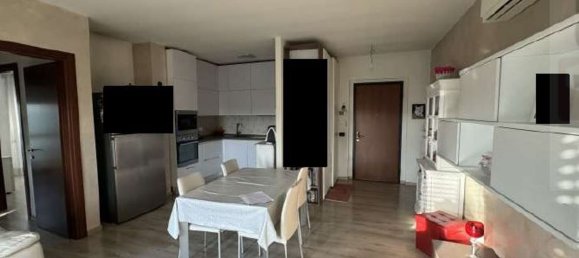 2-Zimmer Wohnung in Cardano al Campo, Italy, Nr. 3232 5
