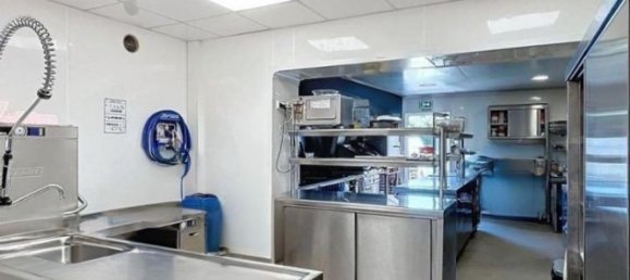  عقار تجاري في Verdun, France 500متر مربع رقم 247623 9