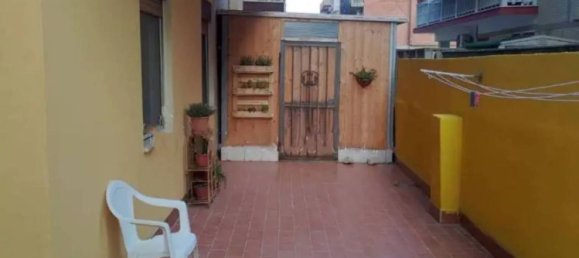 4 rooms Apartment in Rome, Italy No. 82393 9