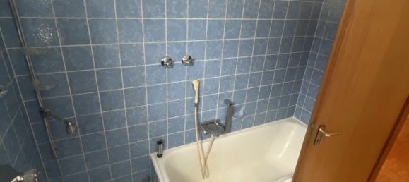 Moradia em banda de 8 divisões em Darmstadt, Germany N.º 47021 47