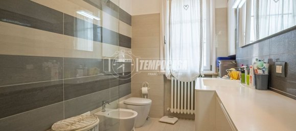 3 rooms Apartment in Sirmione, Italy No. 279461 35