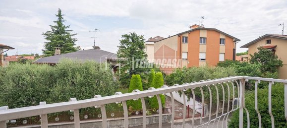 3 rooms Apartment in Sirmione, Italy No. 279461 6