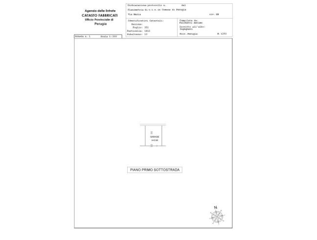 5 rooms Apartment in Perugia, Italy No. 252797