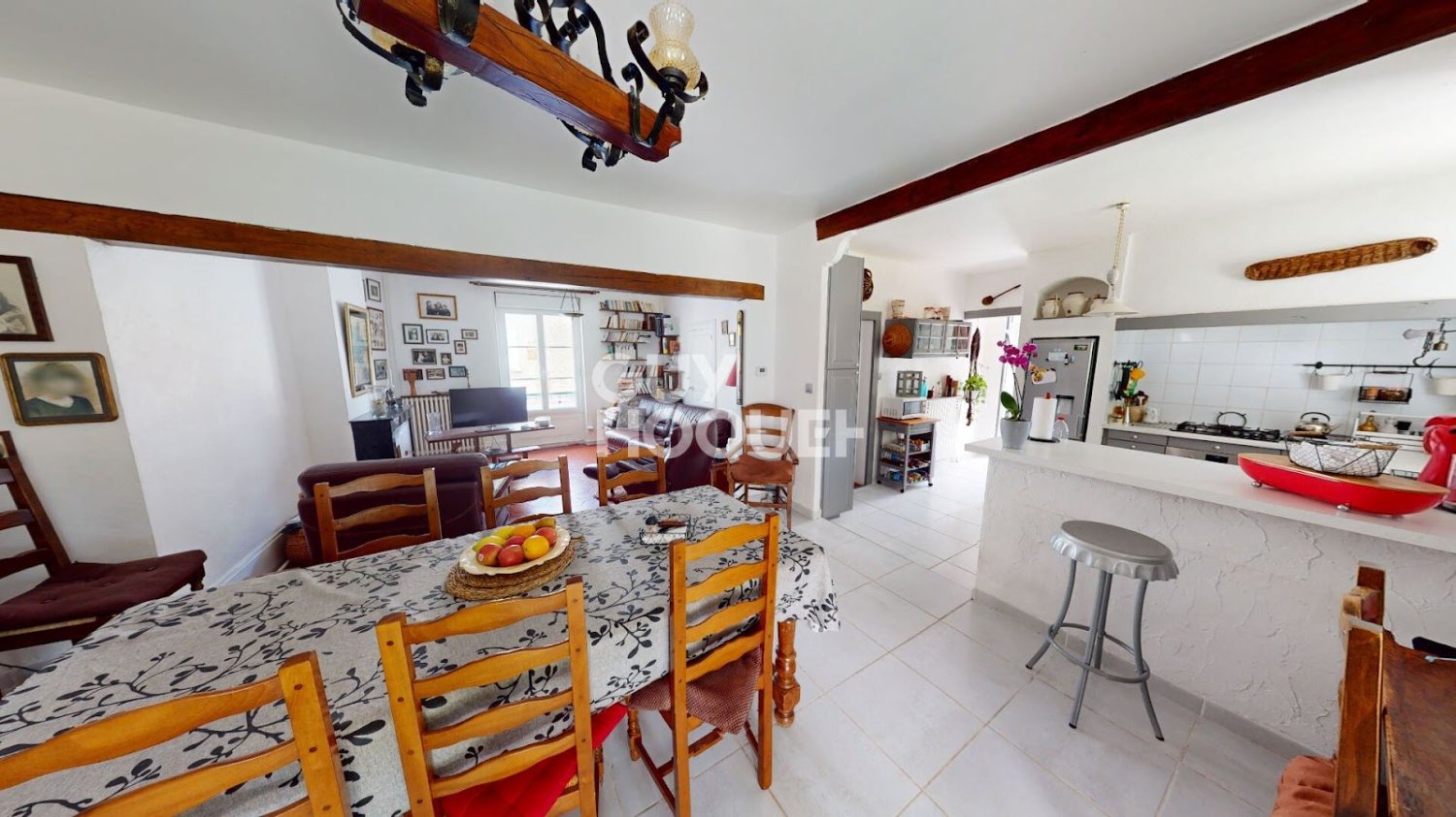 4 bedrooms House in Chateaudun, France No. 275480