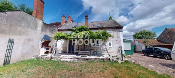 4 bedrooms House in Chateaudun, France No. 275480 2