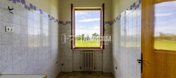 5غرفة منزل في Montecosaro, Italy رقم 129286 29