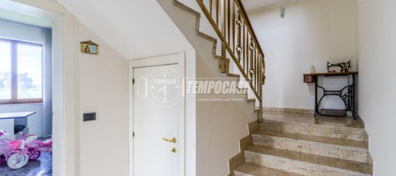 5غرفة منزل في Montecosaro, Italy رقم 129286 25