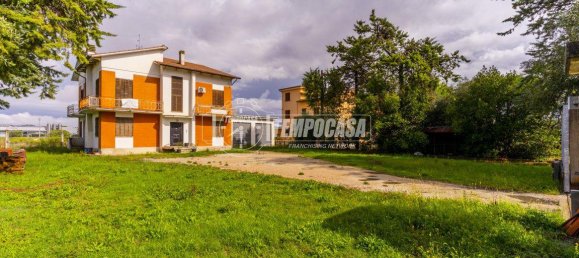 5غرفة منزل في Montecosaro, Italy رقم 129286 5