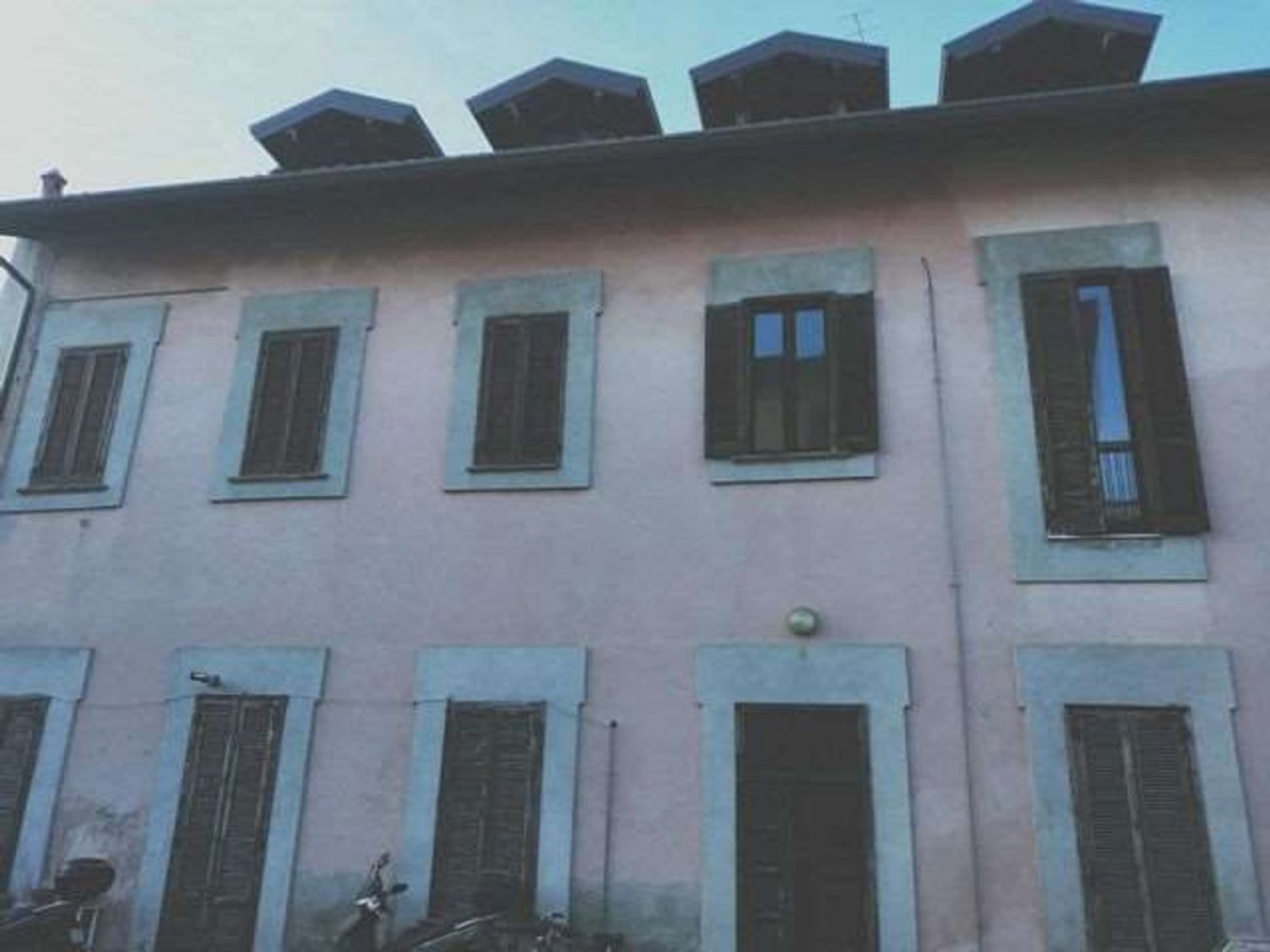 2غرفة شقة في Ferno, Italy رقم 301102