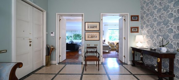 Apartamento de 9 dormitorios en Rome, Italy No. 328583 15